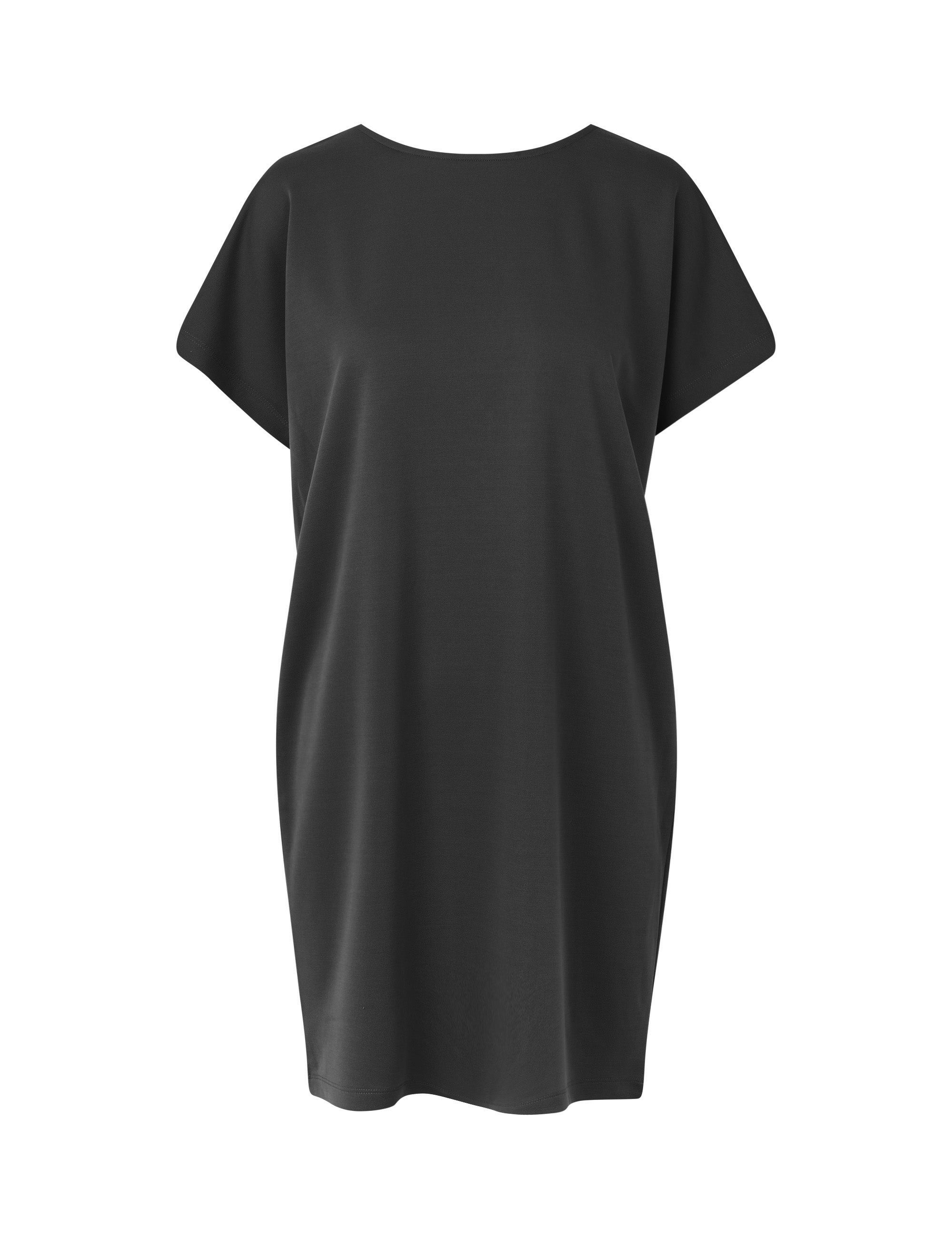 Kattie_Black_Packshot_0