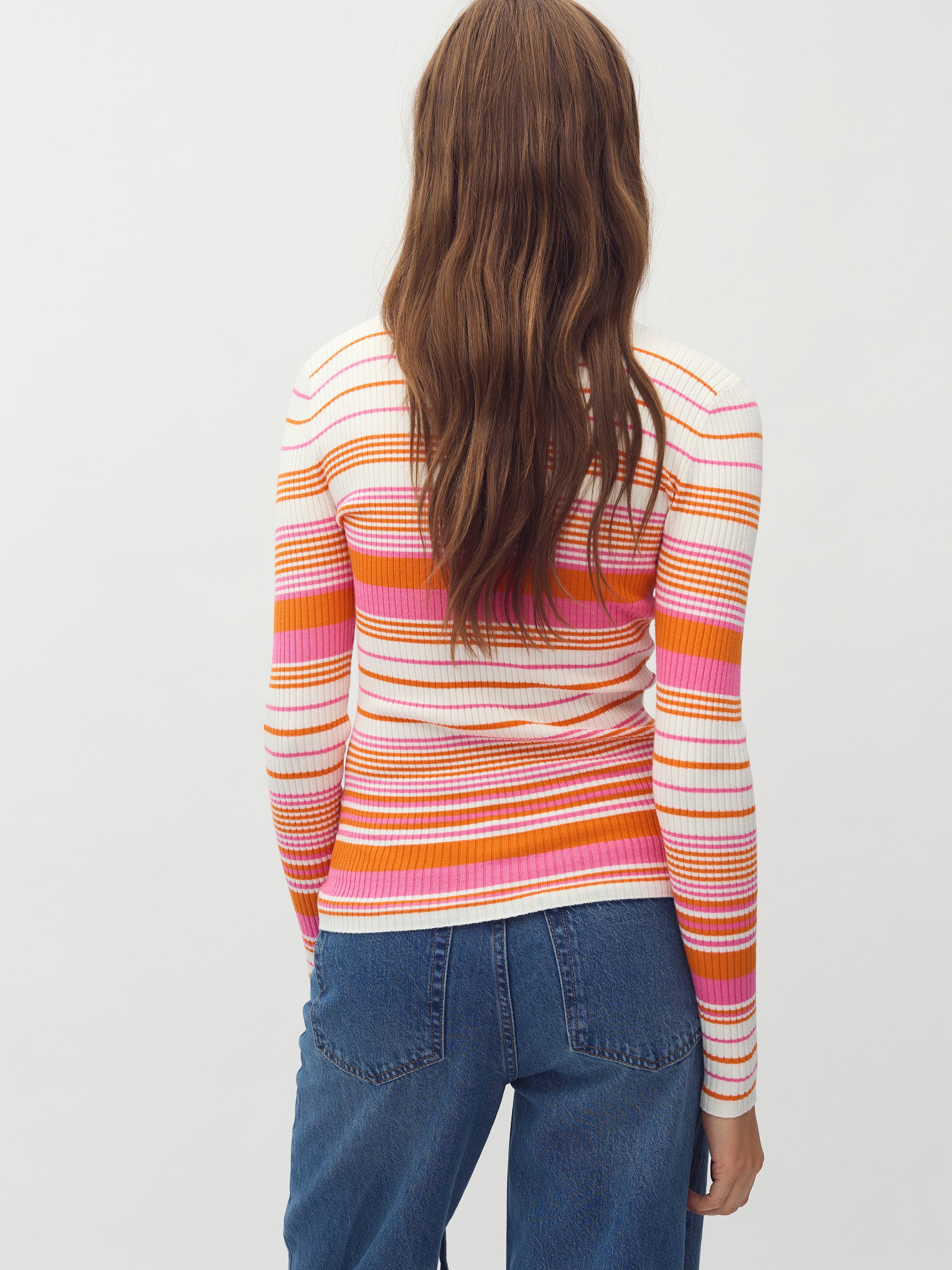 Turbanova-M_Orange Pink Stripe_Model_