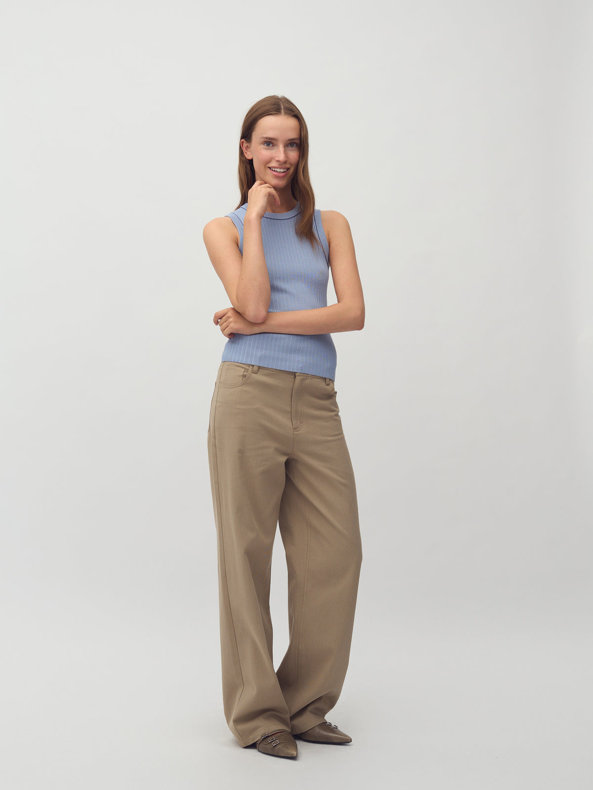 Callis-M_Steel Blue_Model_0