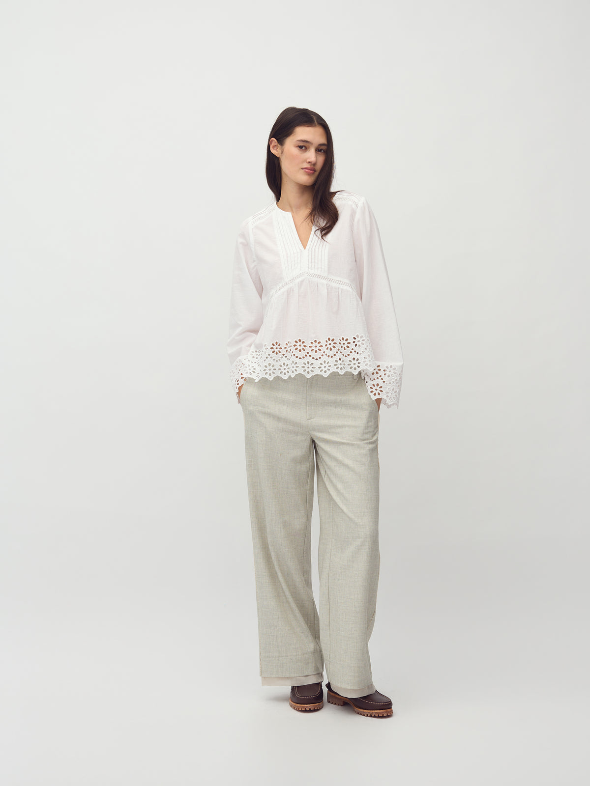 Belizia-M_White_Model_0