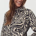 Cathalina-M_Zebriana Print_Model_