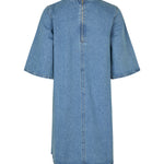 Carmen-M_Light Blue Wash_Packshot_1