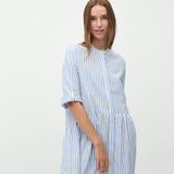Albana_Ultramarine stripe_Model_2