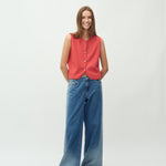 Basia-M_Red Candy_Model_0