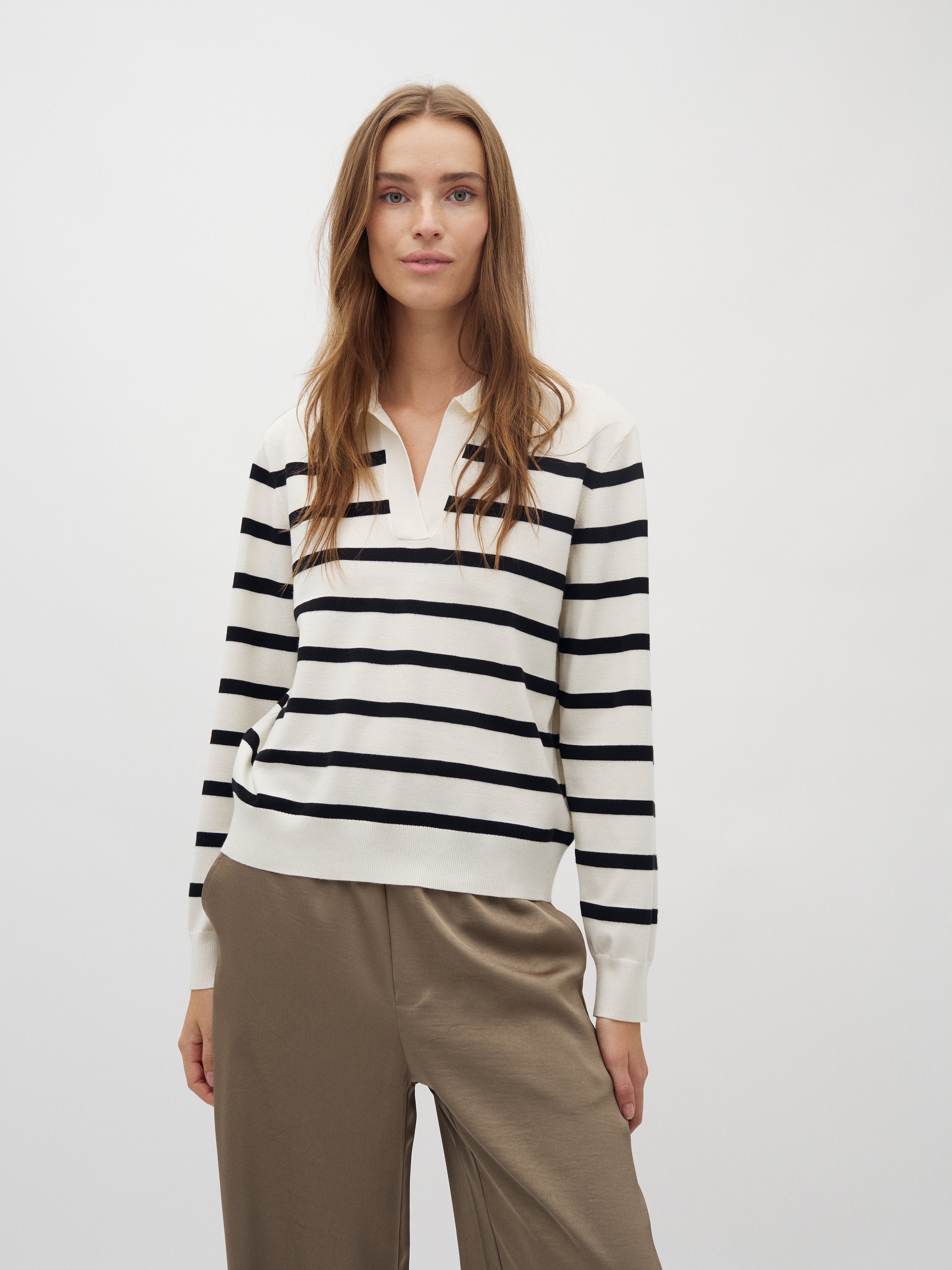 Sika-M_Sugar Black Stripe_Model_0