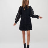 Luana-M_Black_Model_0