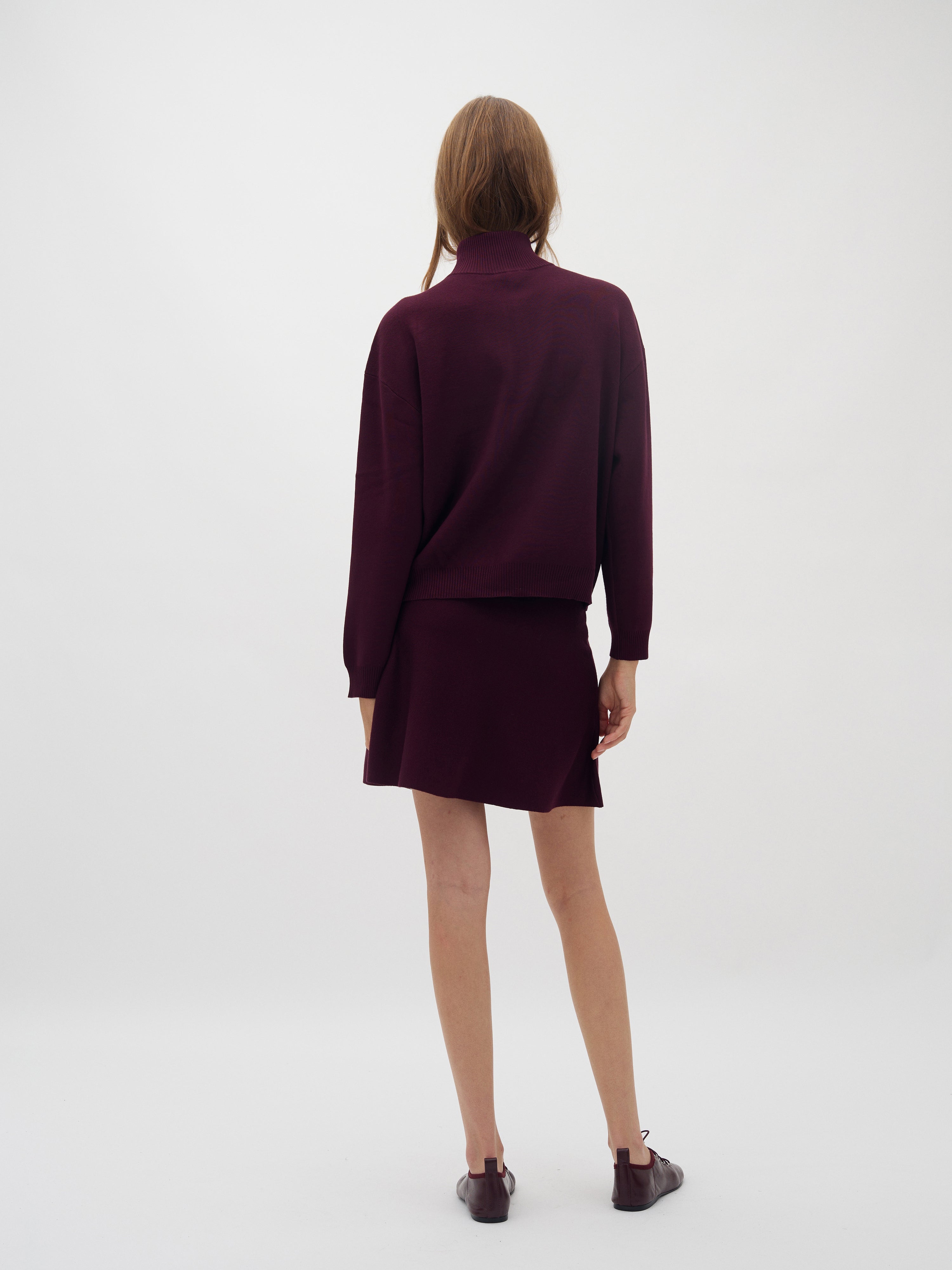 Folami-M_Vineyard Wine_Model_2