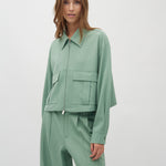 Alicenna-M_Mineral Green_Model_0