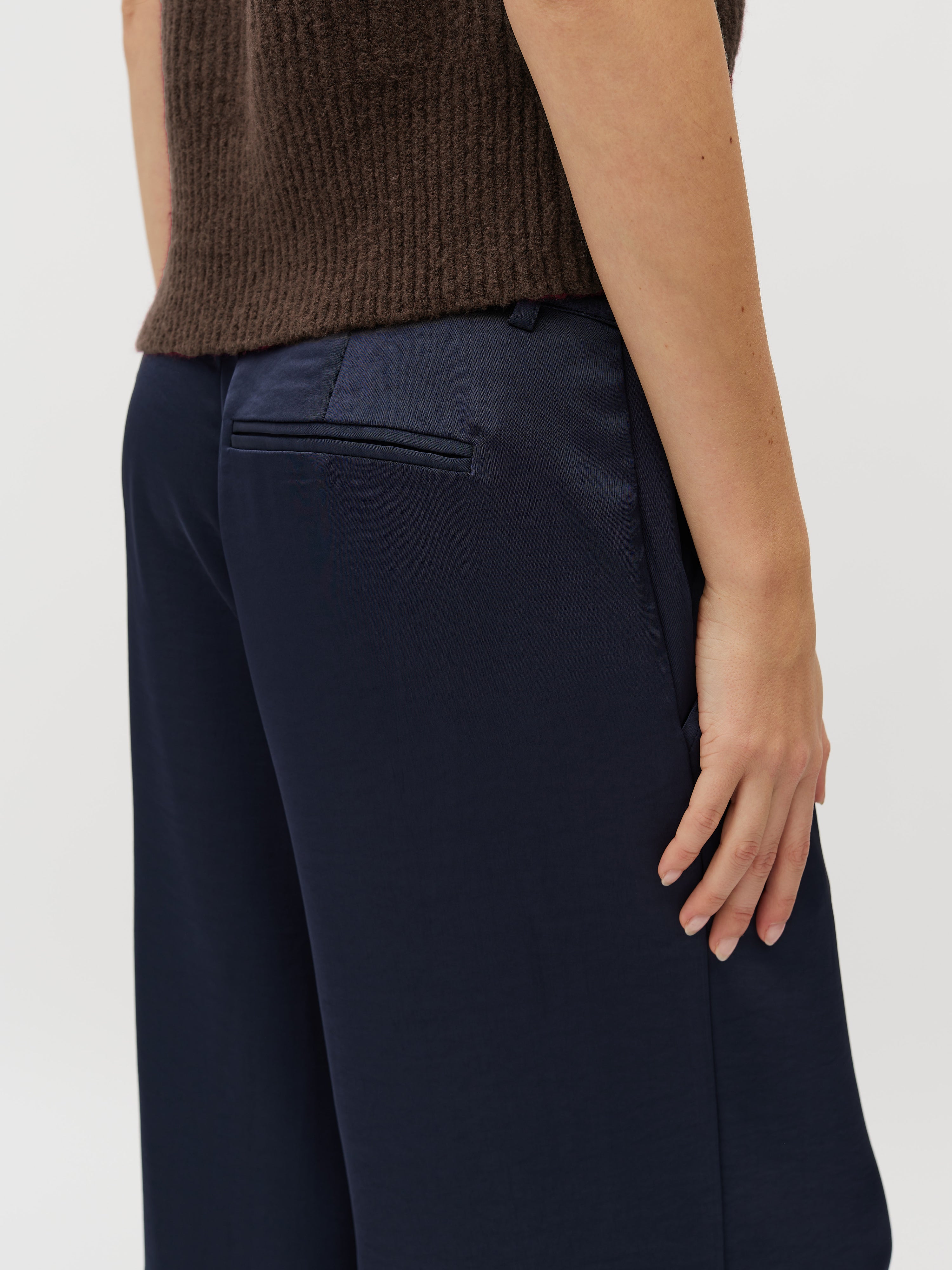 Guri Long-M_Night Sky_Model_2