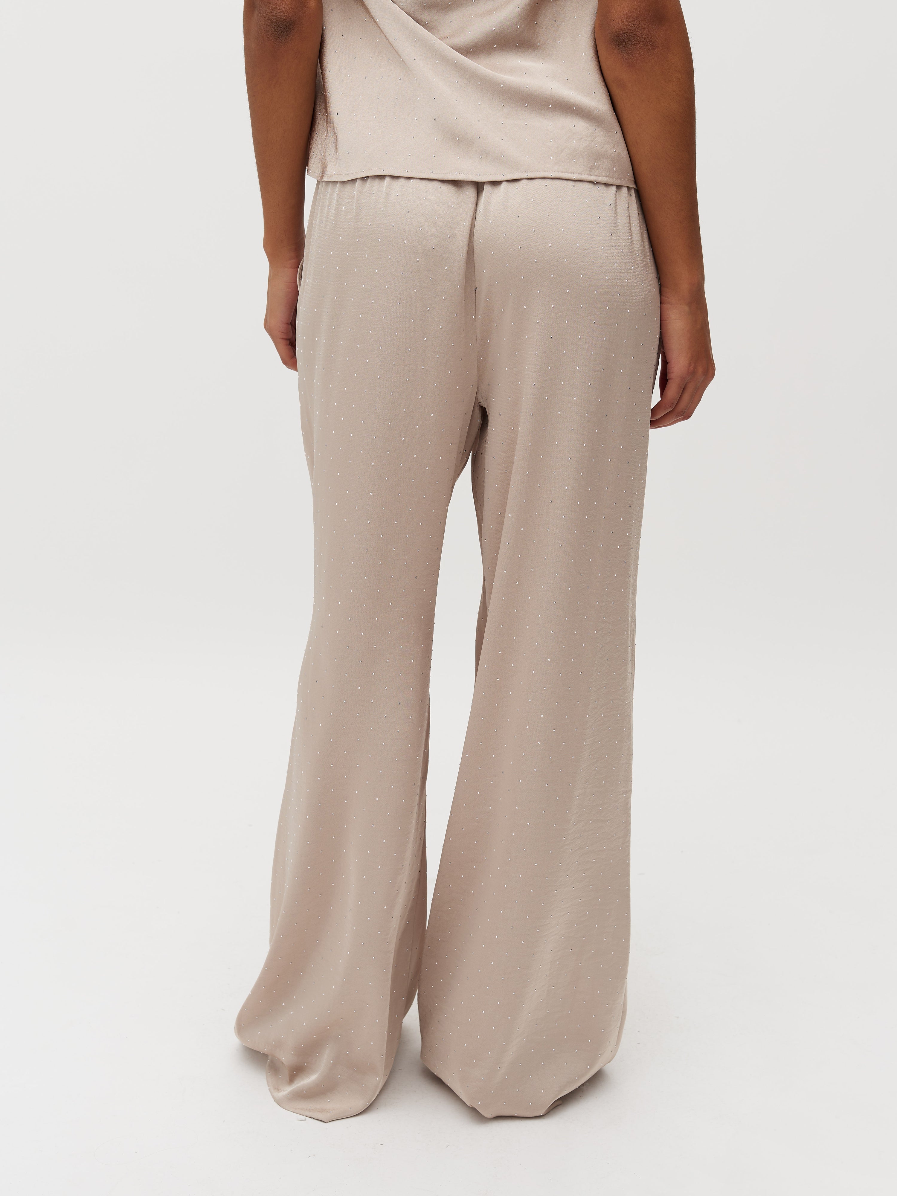 Asaka-M_Light Sand_Model_3