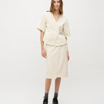 Macha-M_Ecru_Model_3