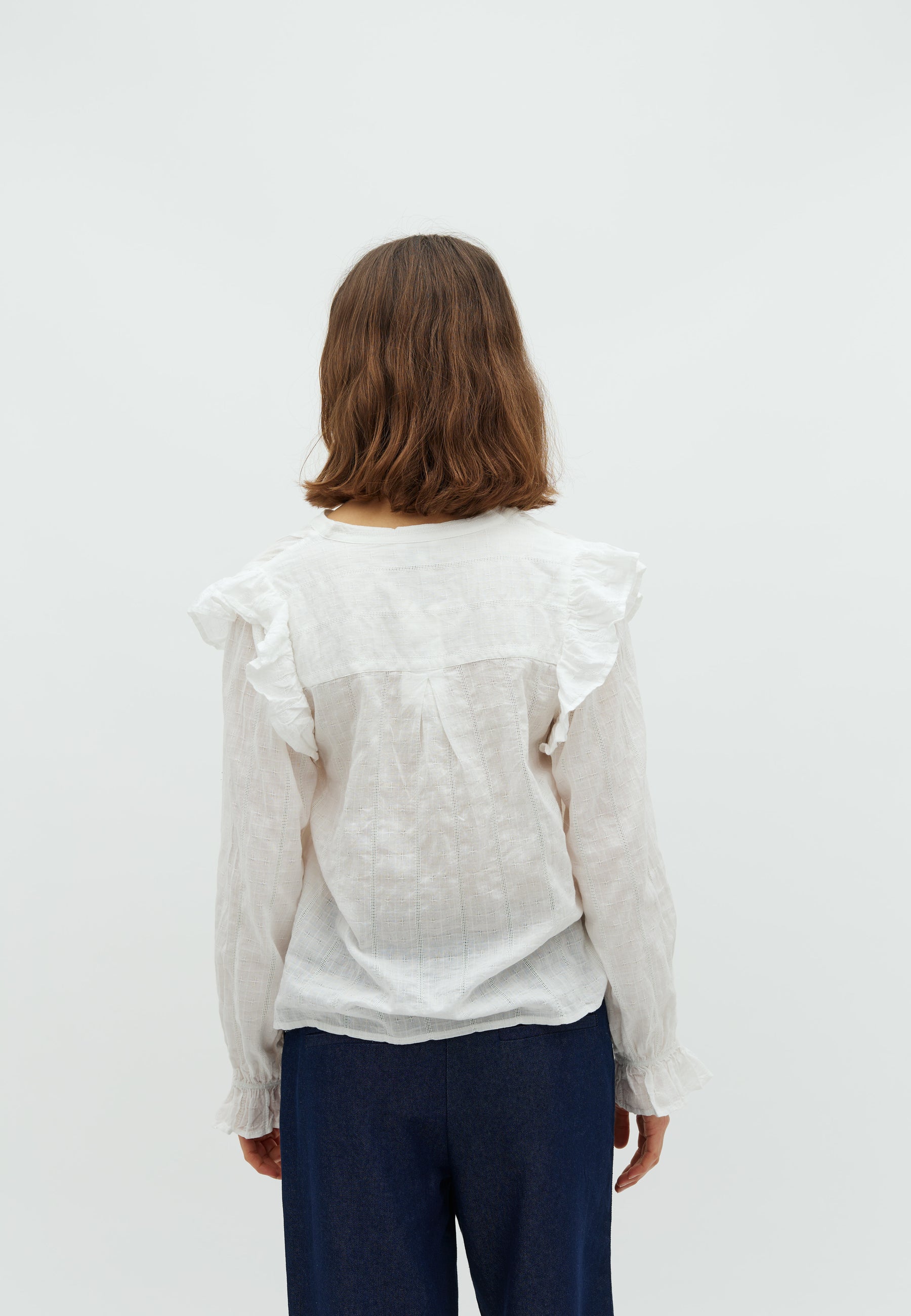 Gemala LS-M_White_Model_1