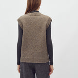 Allia-M_Dusty Sprinkle_Model_3