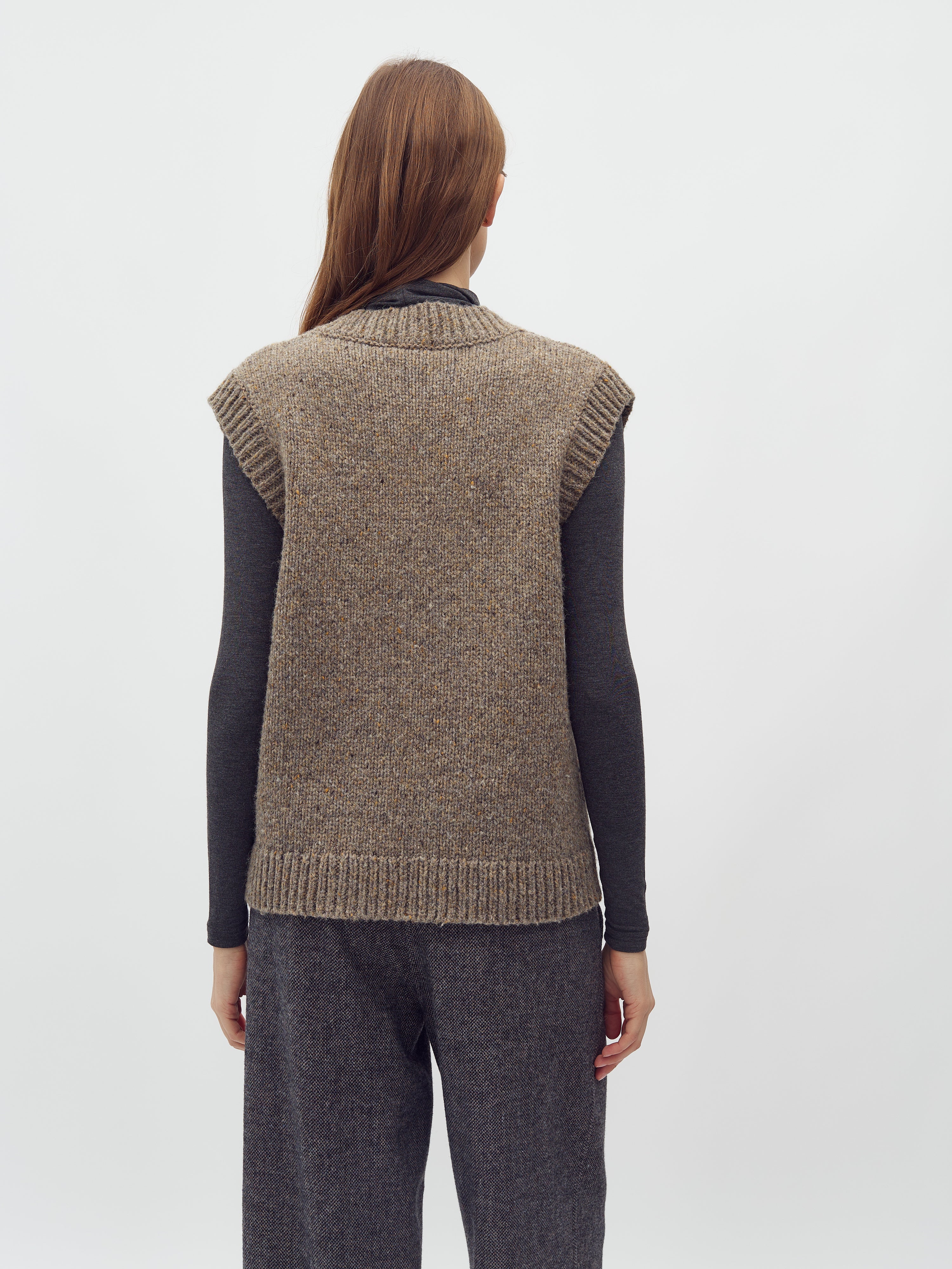 Allia-M_Dusty Sprinkle_Model_3