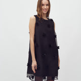 Molli-M_Black_Model_1