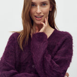 Conni-M_Blackberry Wine_Model_7