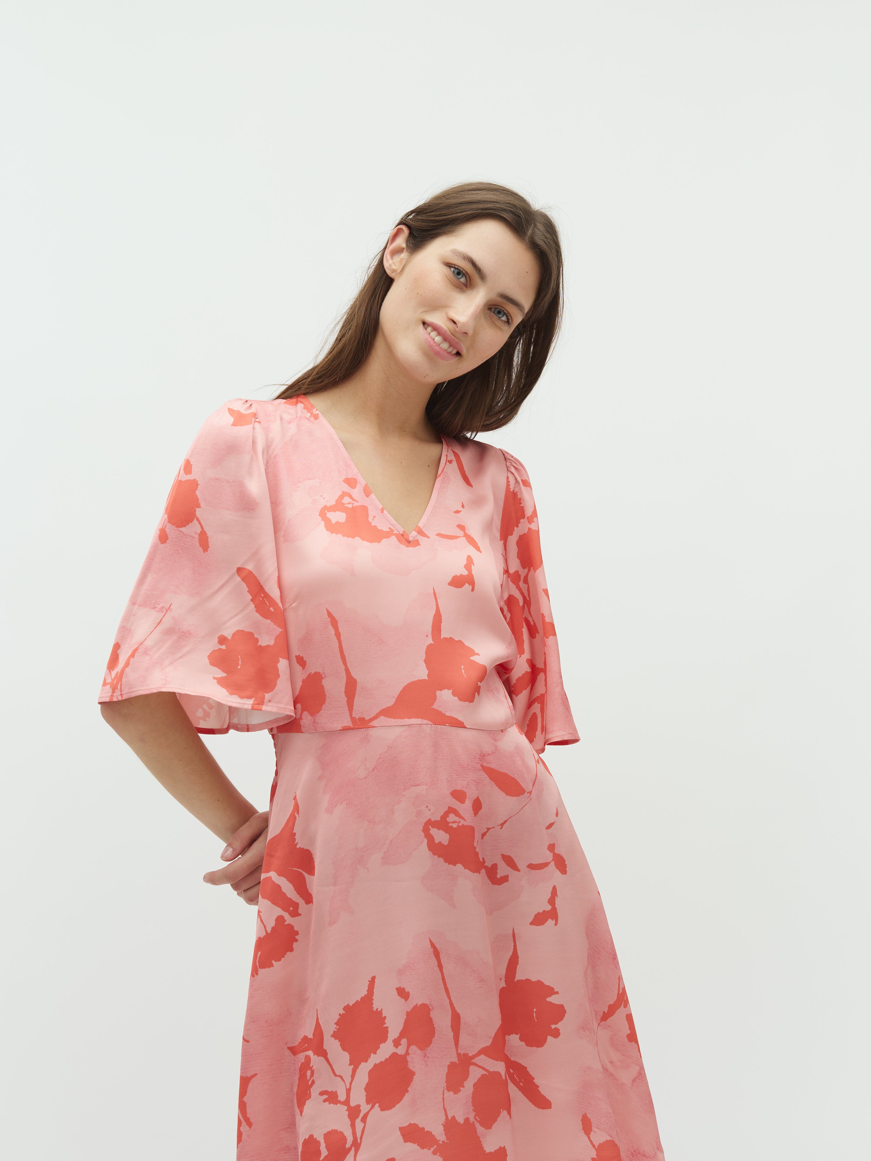 Melika V-M_Coral Felissa Print_Model_1