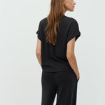 Linea Short-M_Black_Model_2