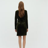 Madena_Pine Green_Model_2