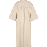 Akoto-M_Oyster_Packshot_1