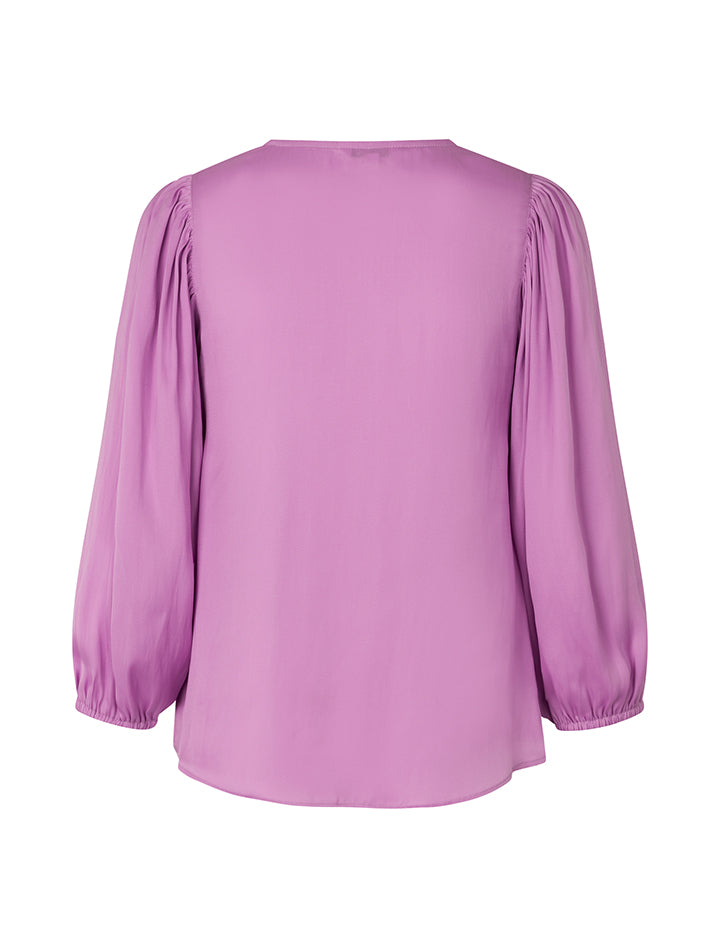 Antoni-M_Violet_Packshot_1