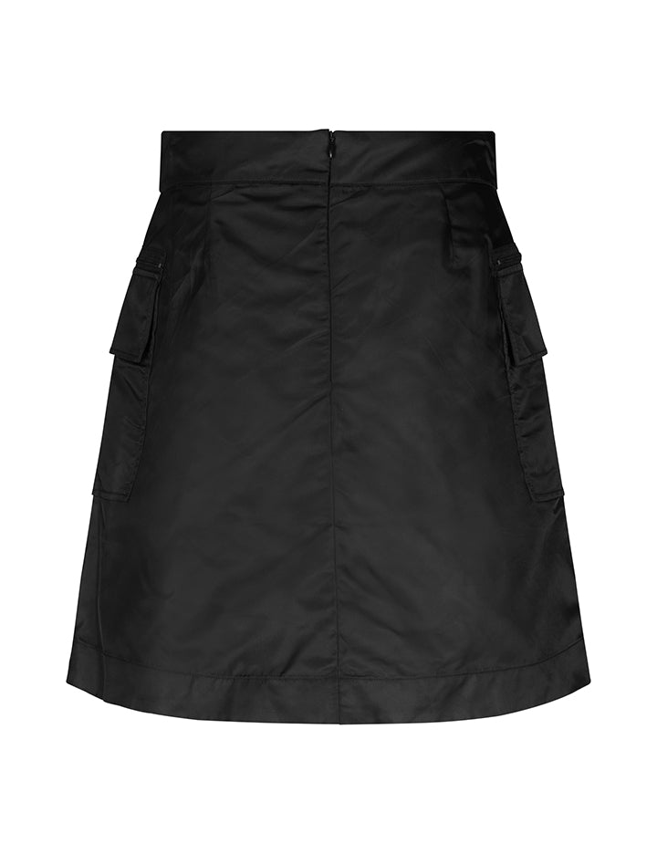 Pedrona-M_Black_Packshot_1