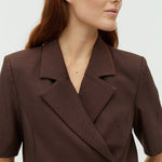 Robina-M_Chicory Coffee Melange_Model_4