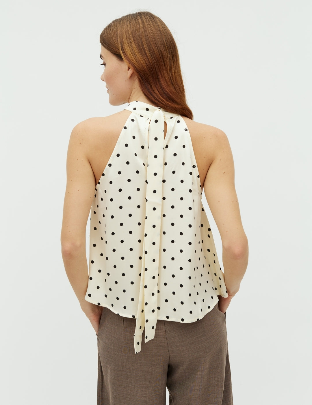 Palet-M_Sugar dots_Model_1