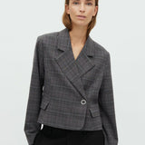 Iva-M_Grey Check_Model_0