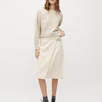 Zinaida-M_Ecru_Model_0