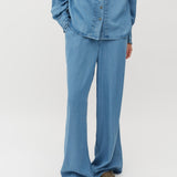 Asaka-M_Blue Soft Wash_Model_1