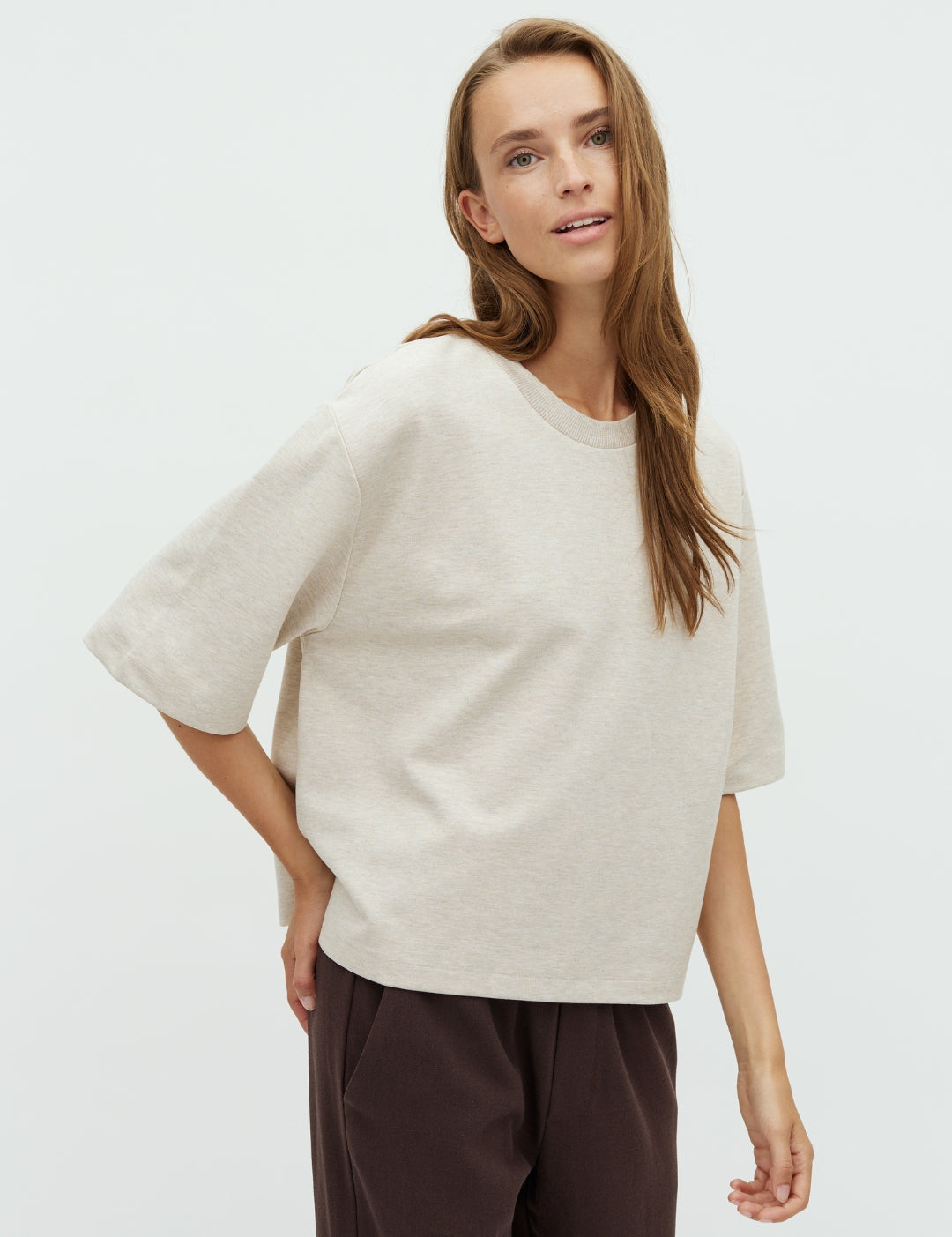 Emrys-M_Earth Melange_Model_0