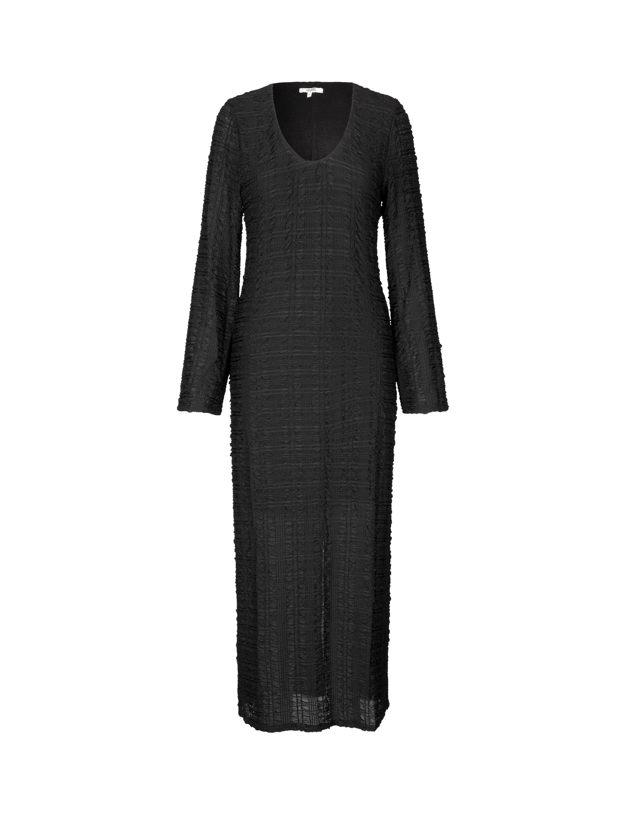 Danina-M_Black_Packshot_0