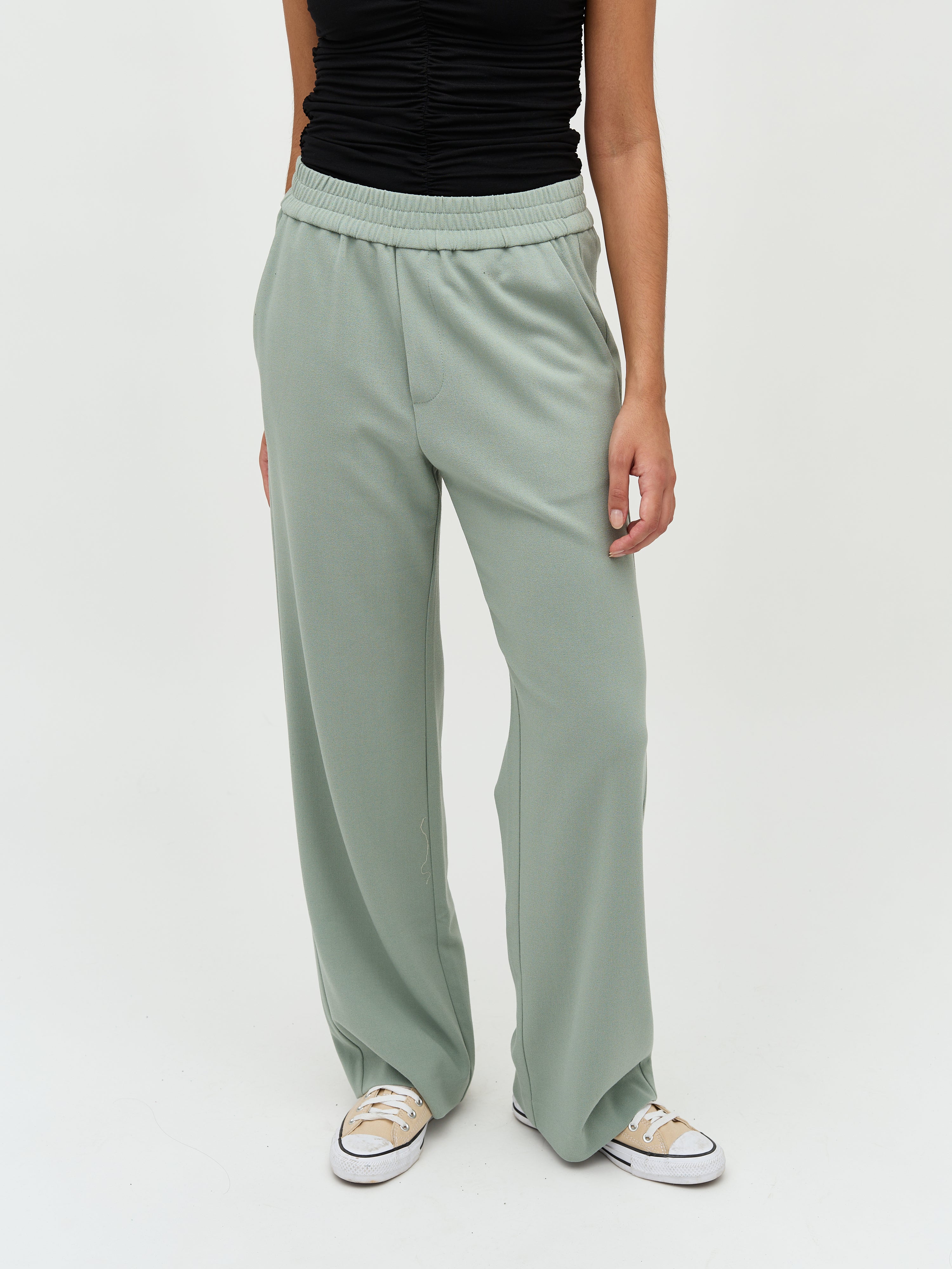 Phillipa_Green Mile_Model_1