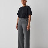 Lucy-M_Medium Melange_Model_