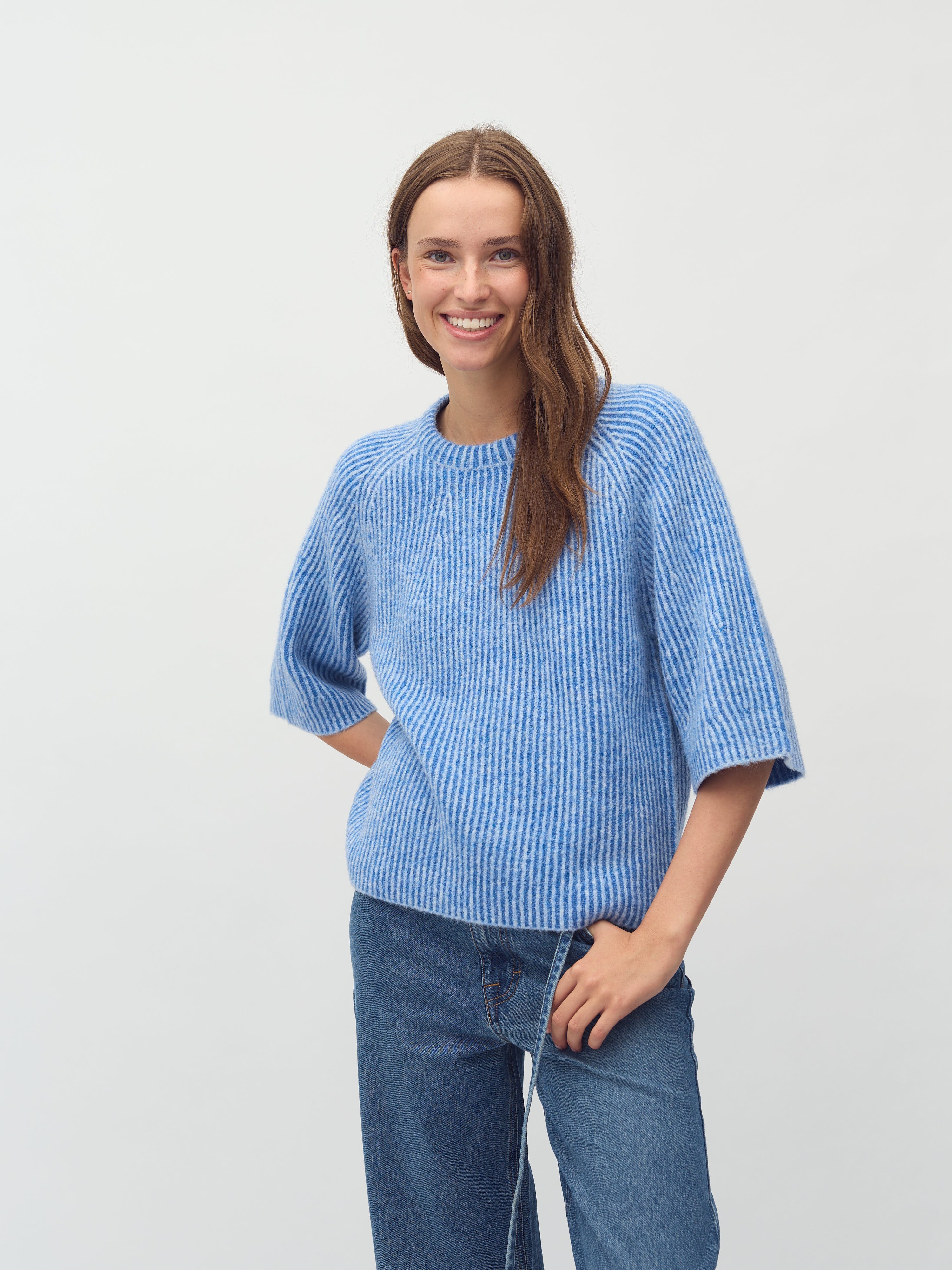 Ubeda-M_Blue Sapphire Stripe_Model_