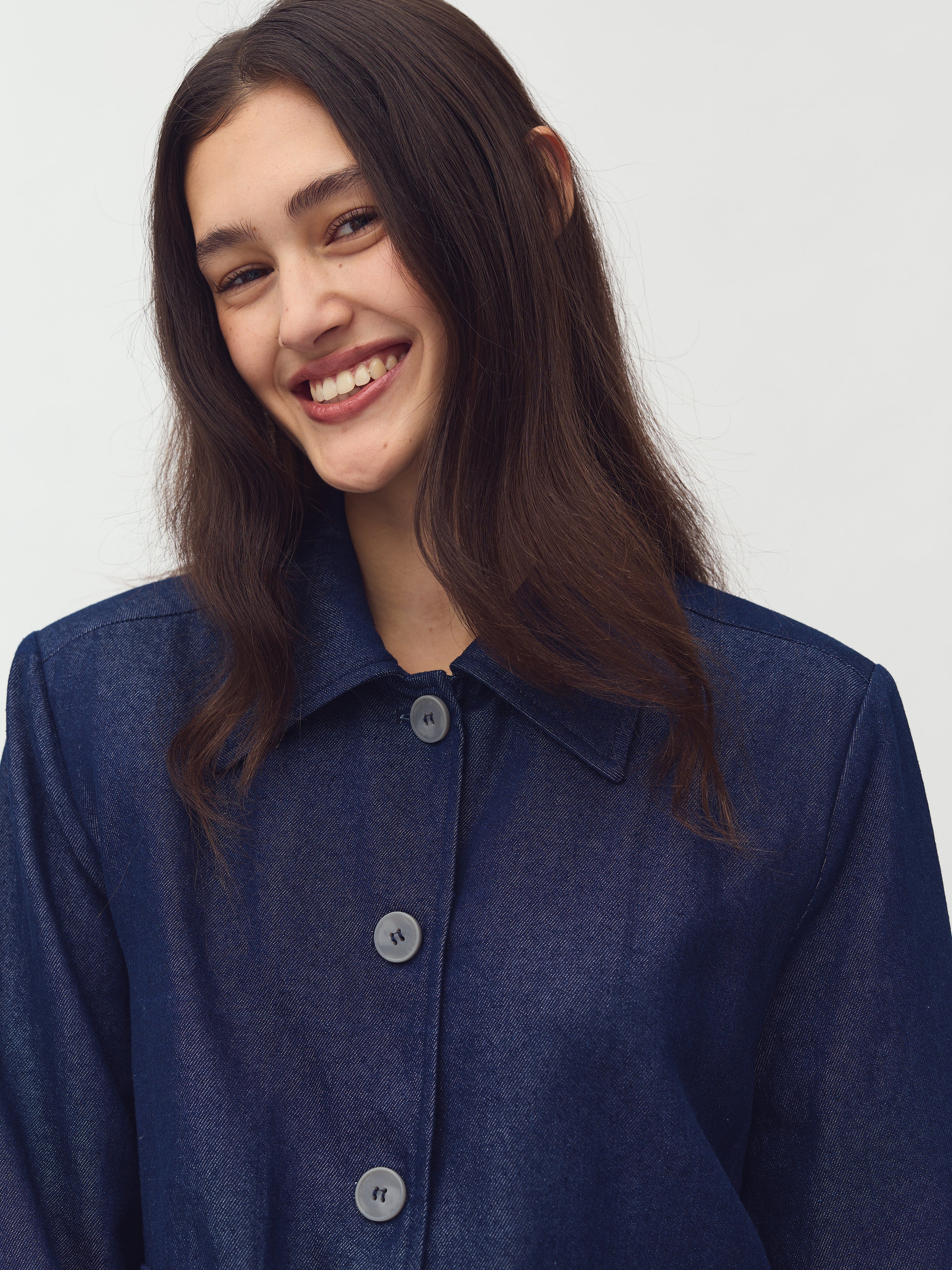 Yoshi-M_Dark Denim_Model_