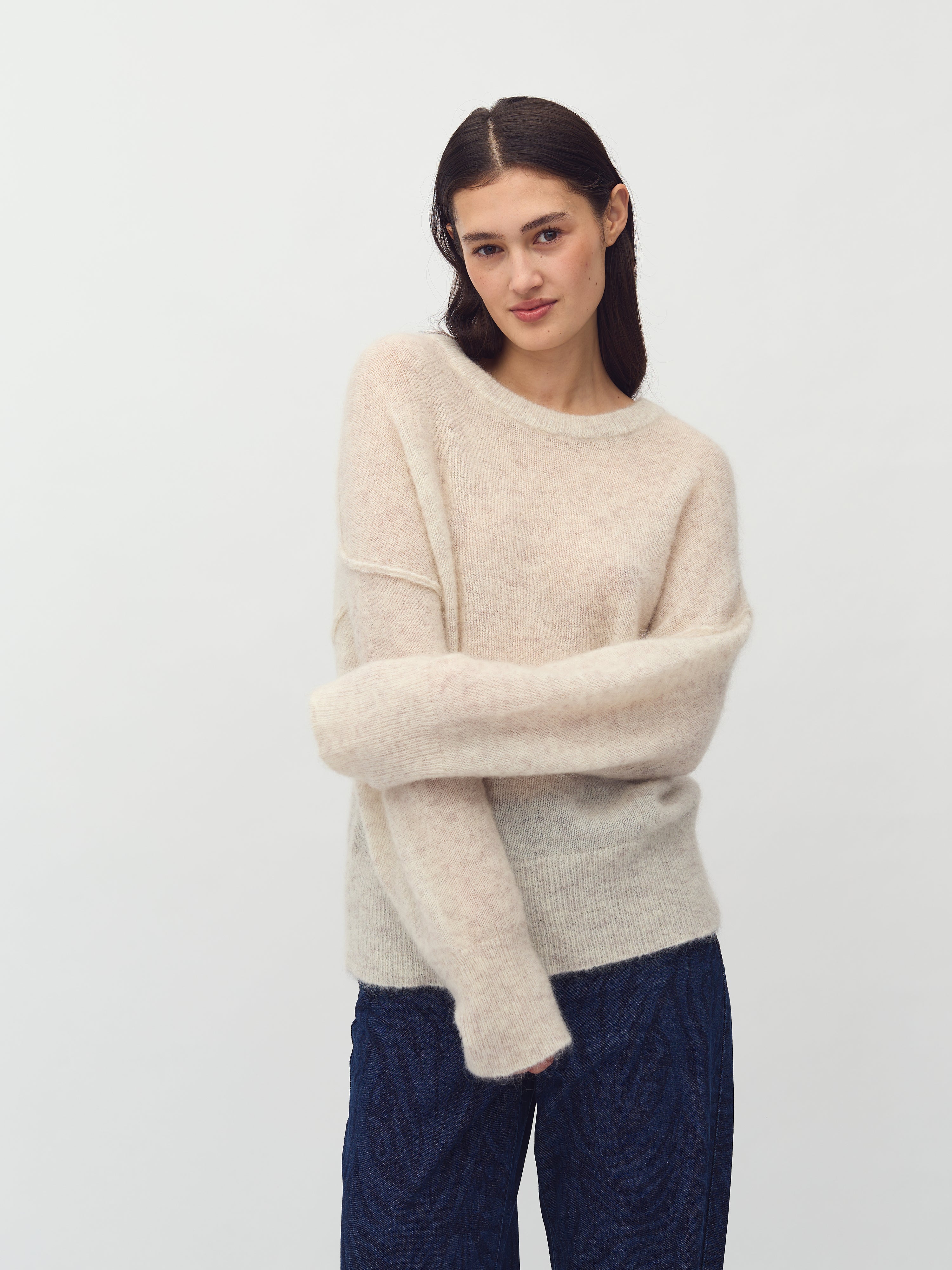 Gafina-M_Oat Melange_Model_