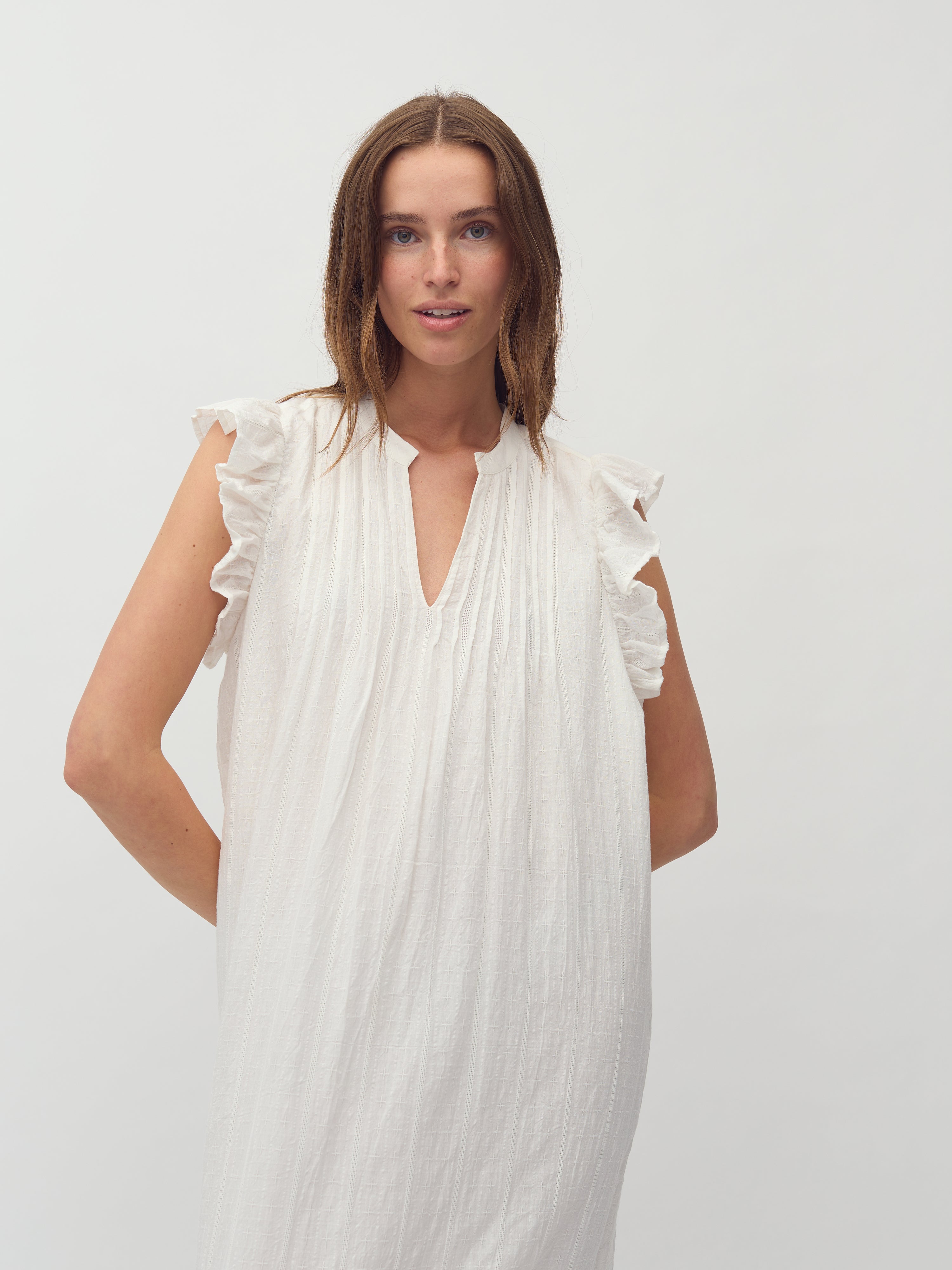 Gemala X-long-M_White_Model_