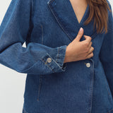 Emilia-M_Mid Blue Wash_Model_