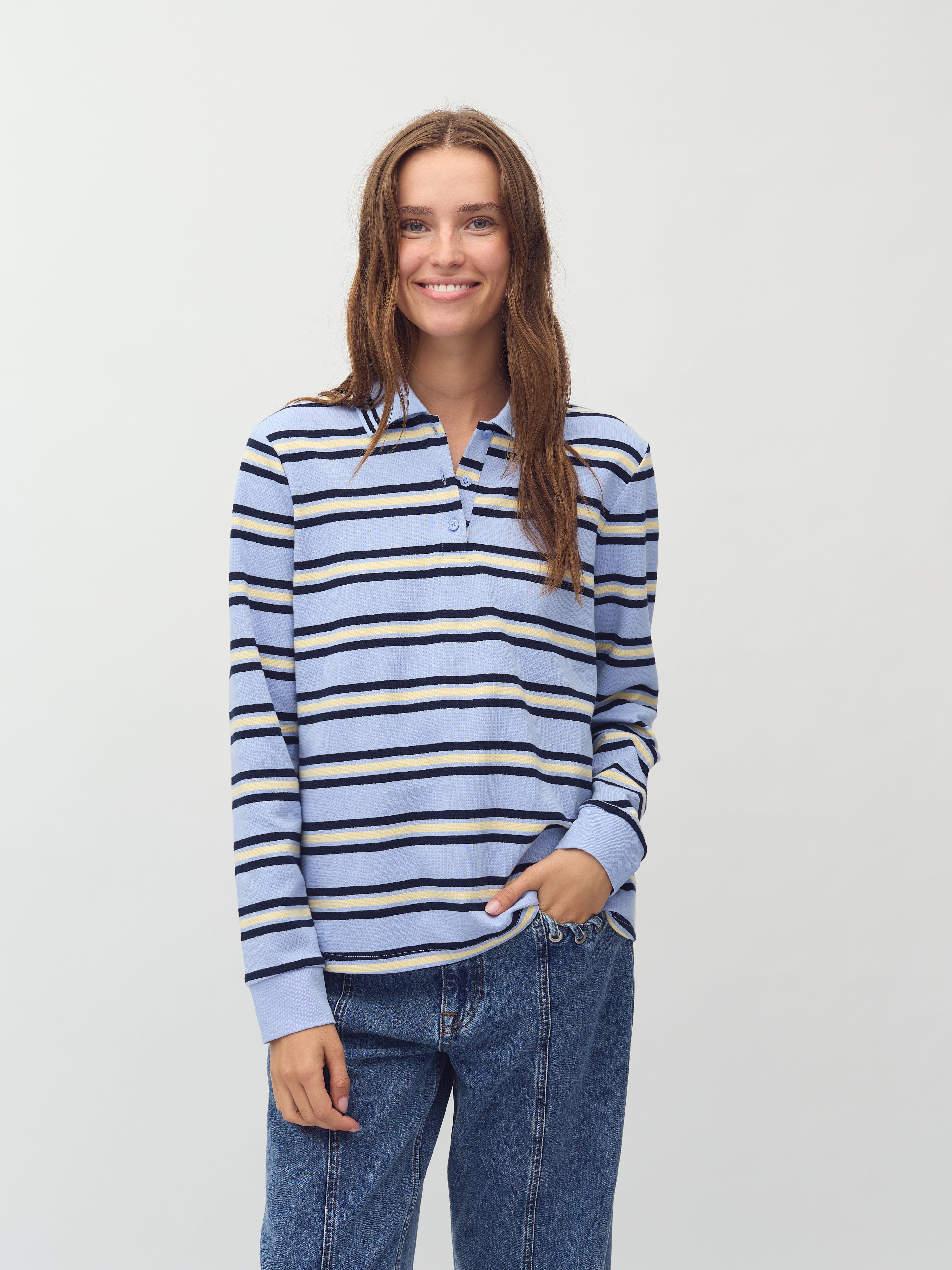 Polla-M_Cool Blue Stripe_Model_1