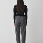 Lucy-M_Medium Melange_Model_