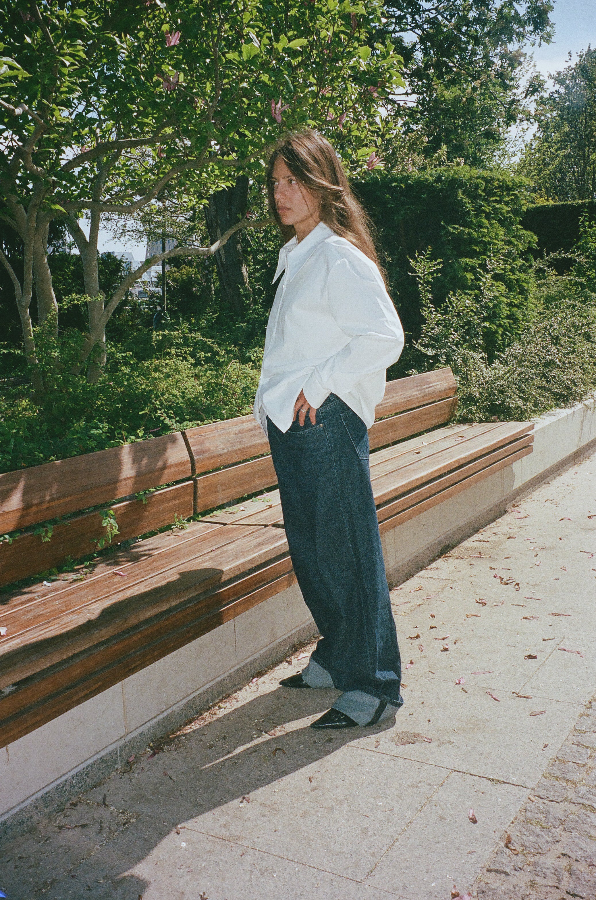 Kiala-M_White_Image_4