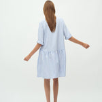 Albana_Ultramarine stripe_Model_1