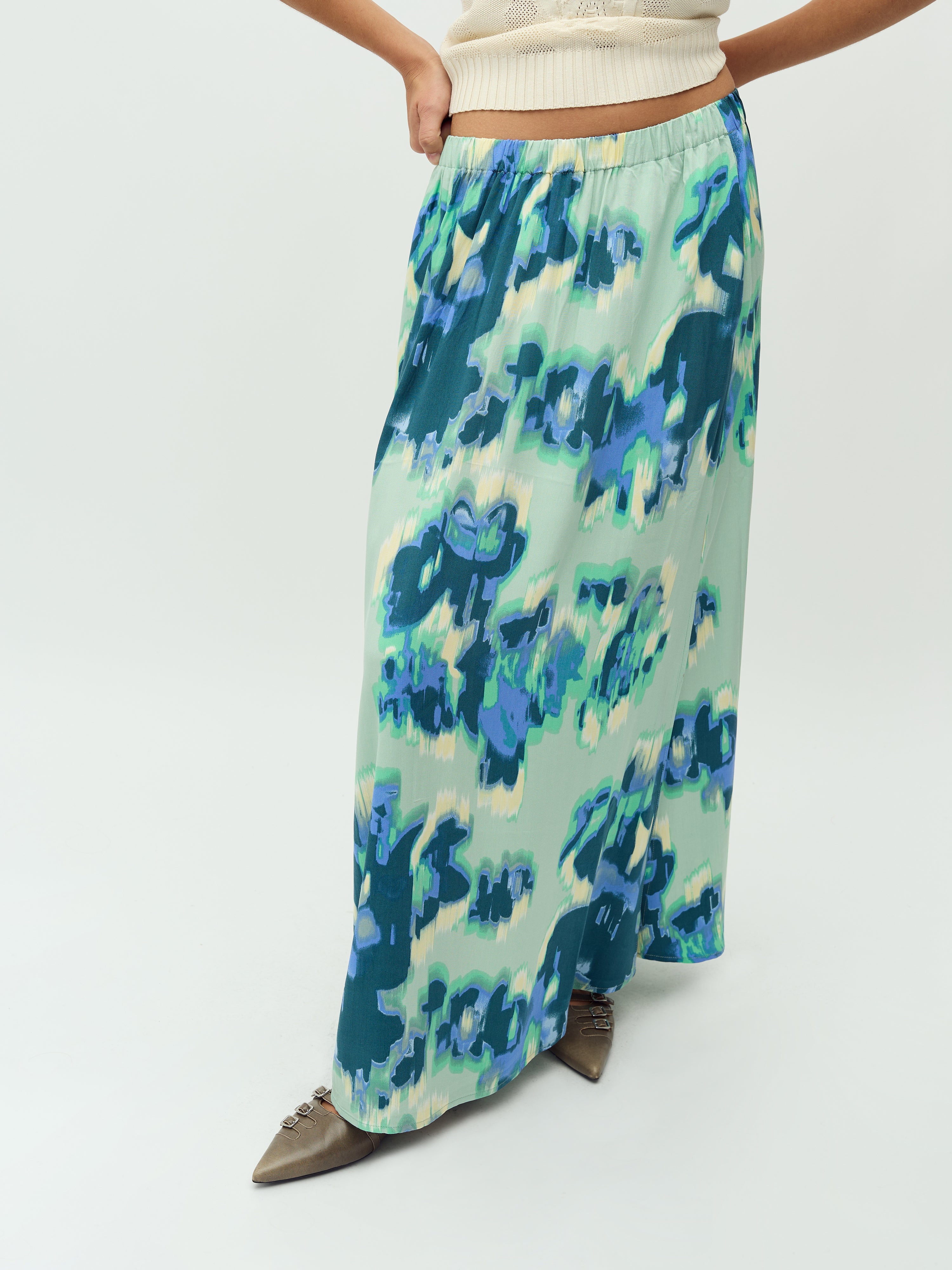 Nia-M_Palino Print_Model_1