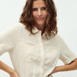 Carellia-M_Natural Beige_Model_3