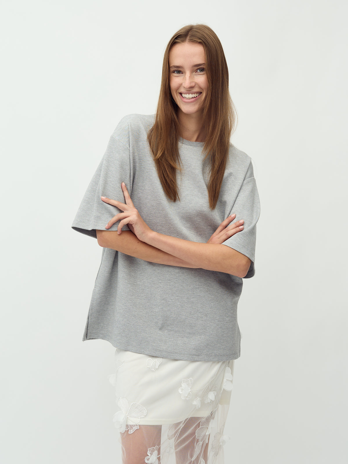 Emrylis-M_Light Grey melange_Model_0