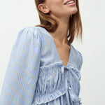 Pipa-M_Blue Zinnia Stripe_Model_3