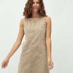 Tamita-M_Beige Washed Denim_Model_2