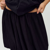 Belaria-M_Black_Model_2